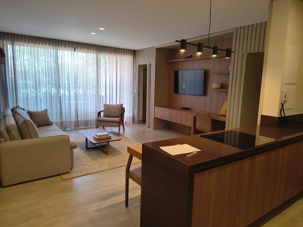 2 Suítes com Varanda de 80 m² no Píer 135 Escarpas